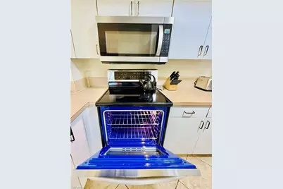 1820 Florida Club Cir #2210, Naples, FL 34112 - Photo 11