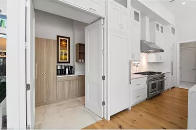 720 Orchid Dr, Naples, FL 34102 - Photo 17