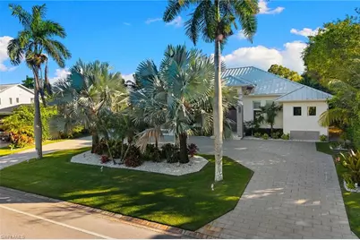 720 Orchid Dr, Naples, FL 34102 - Photo 47