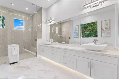 720 Orchid Dr, Naples, FL 34102 - Photo 23