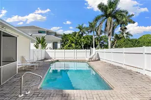 1290 10th Ave N, Naples, FL 34102 - Photo 23