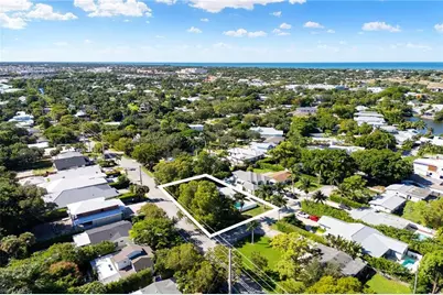 1290 10th Ave N, Naples, FL 34102 - Photo 3