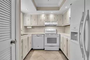 325 Charlemagne Blvd, Naples, FL 34112 - Photo 15