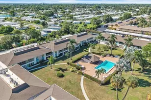 325 Charlemagne Blvd, Naples, FL 34112 - Photo 47