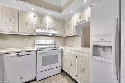 325 Charlemagne Blvd #B103, Naples, FL 34112 - Photo 17