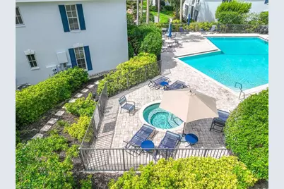 7050 Barrington Cir #202, Naples, FL 34108 - Photo 33