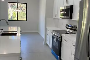 706 W 10th St, Lehigh Acres, FL 33972 - Photo 7