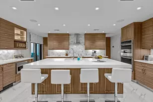 6734 Pelican Bay Blvd, Naples, FL 34108 - Photo 7