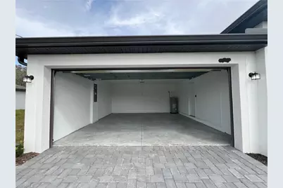 868 Winwood Cir, Fort Myers, FL 33913 - Photo 5