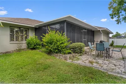 1828 SW 18th Ter, Cape Coral, FL 33991 - Photo 27