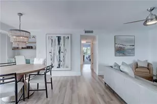 3500 Gulf Shore Blvd N, Naples, FL 34103 - Photo 3