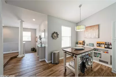 290 Robin Hood Cir #202, Naples, FL 34104 - Photo 19