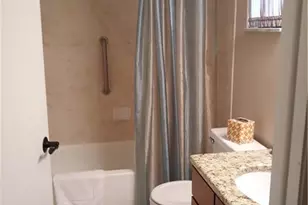 600 Neapolitan Way, Naples, FL 34103 - Photo 7