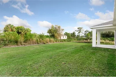386 Palencia Ave, Lehigh Acres, FL 33974 - Photo 23