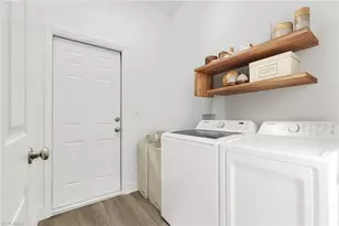 386 Palencia Ave, Lehigh Acres, FL 33974 - Photo 15