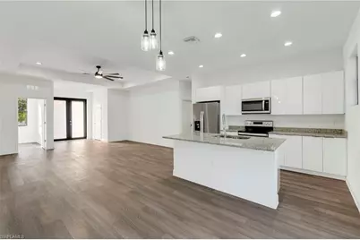 386 Palencia Ave, Lehigh Acres, FL 33974 - Photo 5