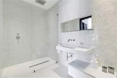 260 Channel Dr, Naples, FL 34108 - Photo 27