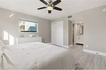 1320 Blue Point Ave #2, Naples, FL 34102 - Photo 5