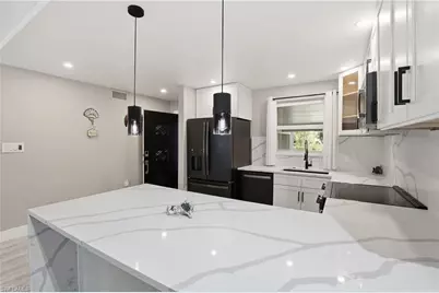 1320 Blue Point Ave #2, Naples, FL 34102 - Photo 3