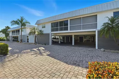 1320 Blue Point Ave #2, Naples, FL 34102 - Photo 9