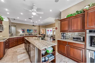 2881 Hatteras Way, Naples, FL 34119 - Photo 7