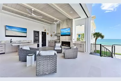 105 Saint Eustacius Ln, Bonita Springs, FL 34134 - Photo 11