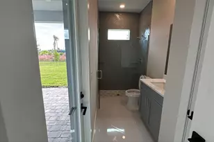 8751 Oceana Wy, Naples, FL 34114 - Photo 9