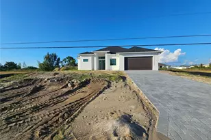 31 NW 19th Terrace, Cape Coral, FL 33993 - Photo 3