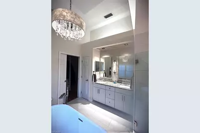 102 Palm Frond Ct, Naples, FL 34104 - Photo 19