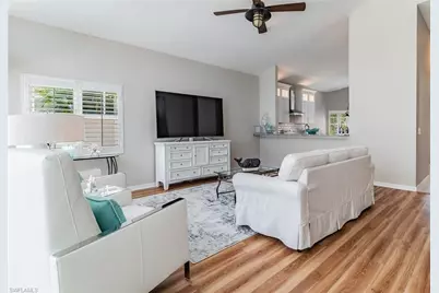 102 Palm Frond Ct, Naples, FL 34104 - Photo 13