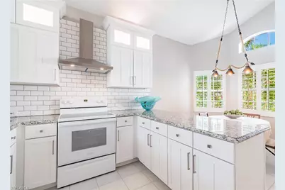 102 Palm Frond Ct, Naples, FL 34104 - Photo 11