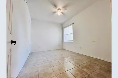 1435 Mariposa Cir #102, Naples, FL 34105 - Photo 13