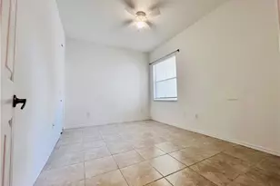 1435 Mariposa Cir, Naples, FL 34105 - Photo 13