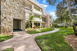 103 Clubhouse Ln, Naples, FL 34105 - Photo 11