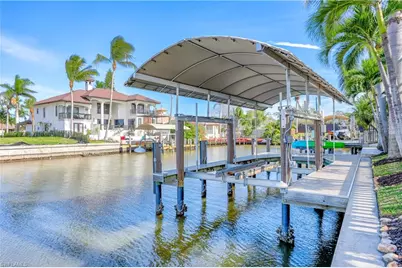 447 Egret Ave, Naples, FL 34108 - Photo 39