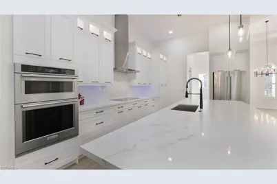 111 17th St NW, Naples, FL 34120 - Photo 15