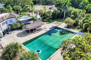 1672 Spoonbill Ln, Naples, FL 34105 - Photo 35