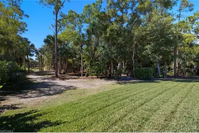 152 14th Ave NW, Naples, FL 34120 - Photo 35