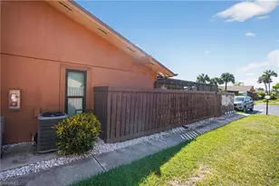 6310 Royal Woods Dr, Fort Myers, FL 33908 - Photo 21