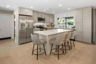 4821 Molokai Dr, Naples, FL 34112 - Photo 7