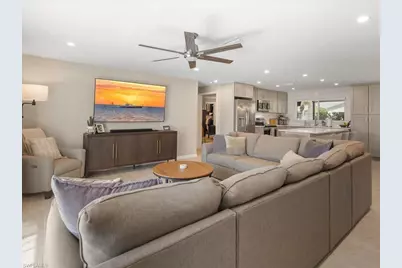 4821 Molokai Dr, Naples, FL 34112 - Photo 3