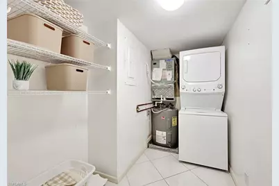 2000 Alamanda Dr #104, Naples, FL 34102 - Photo 31