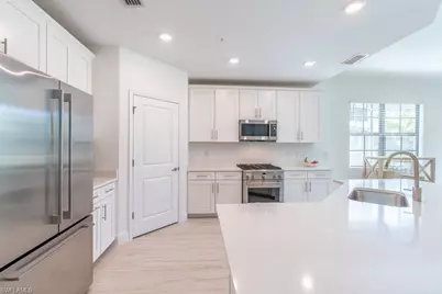 16352 Viansa Way #101, Naples, FL 34110 - Photo 7
