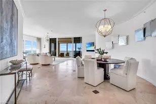 9235 Gulf Shore Dr, Naples, FL 34108 - Photo 5