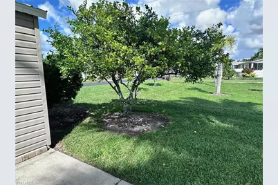 1659 Diamond Lake Cir, Naples, FL 34114 - Photo 9