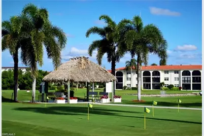 5 High Point Cir W #212, Naples, FL 34103 - Photo 17