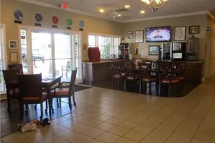 2555 9th St N, Naples, FL 34103 - Photo 15