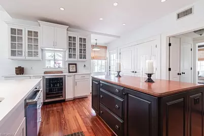 187 Broad Ave S, Naples, FL 34102 - Photo 9