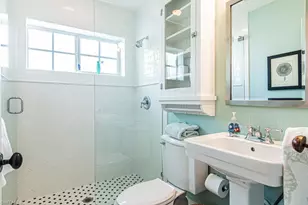 187 Broad Ave S, Naples, FL 34102 - Photo 19