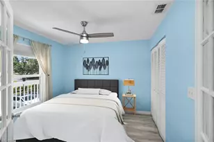 1375 Mainsail Dr, Naples, FL 34114 - Photo 25